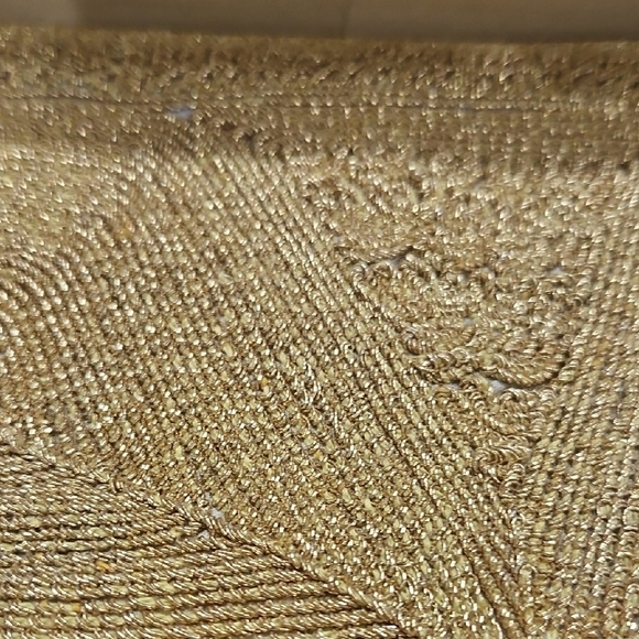 Luxurious Gold Beaded Wristlet - Picture 12 of 12